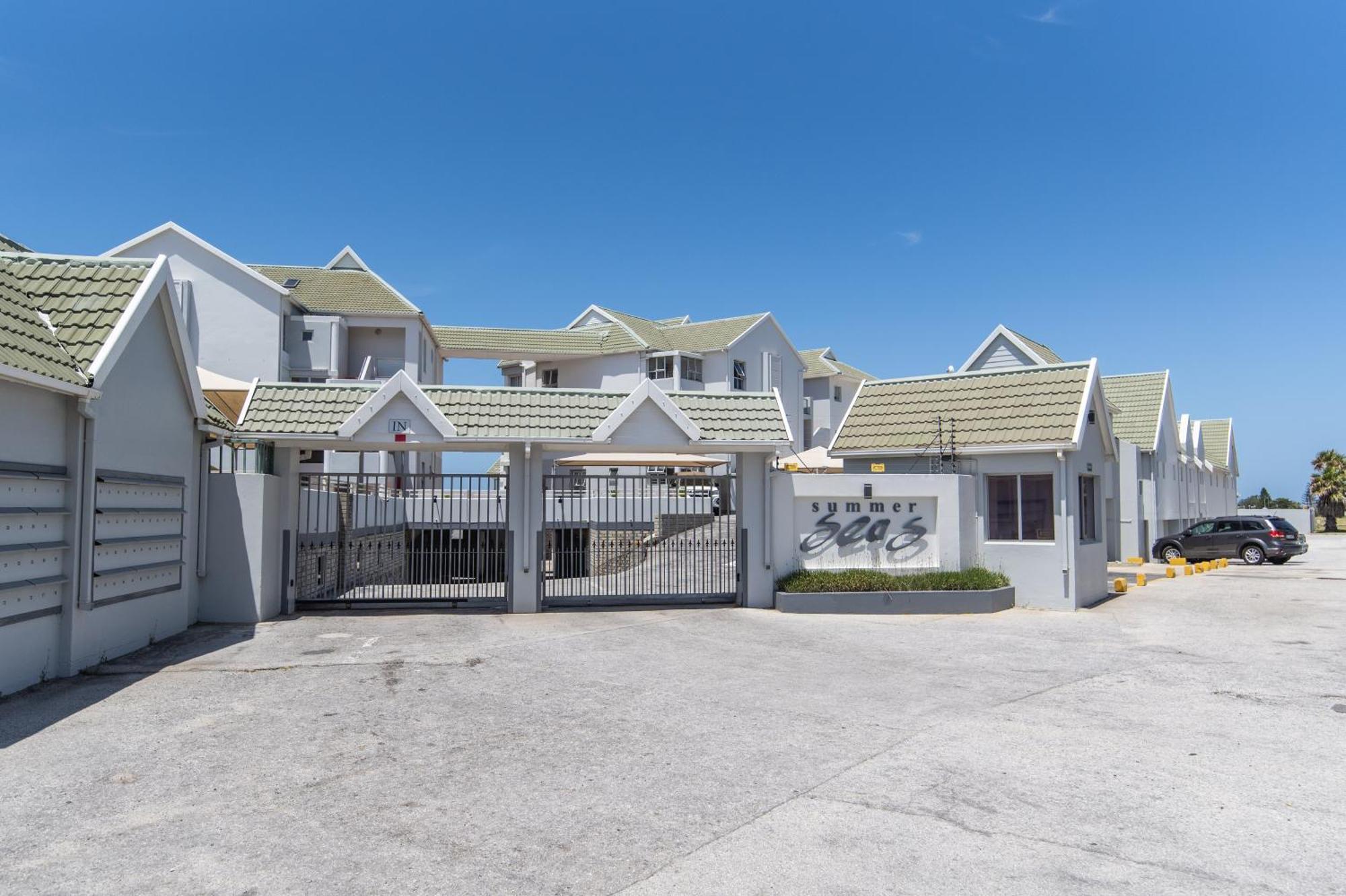 Summerseas Beach Living Port Elizabeth Buitenkant foto