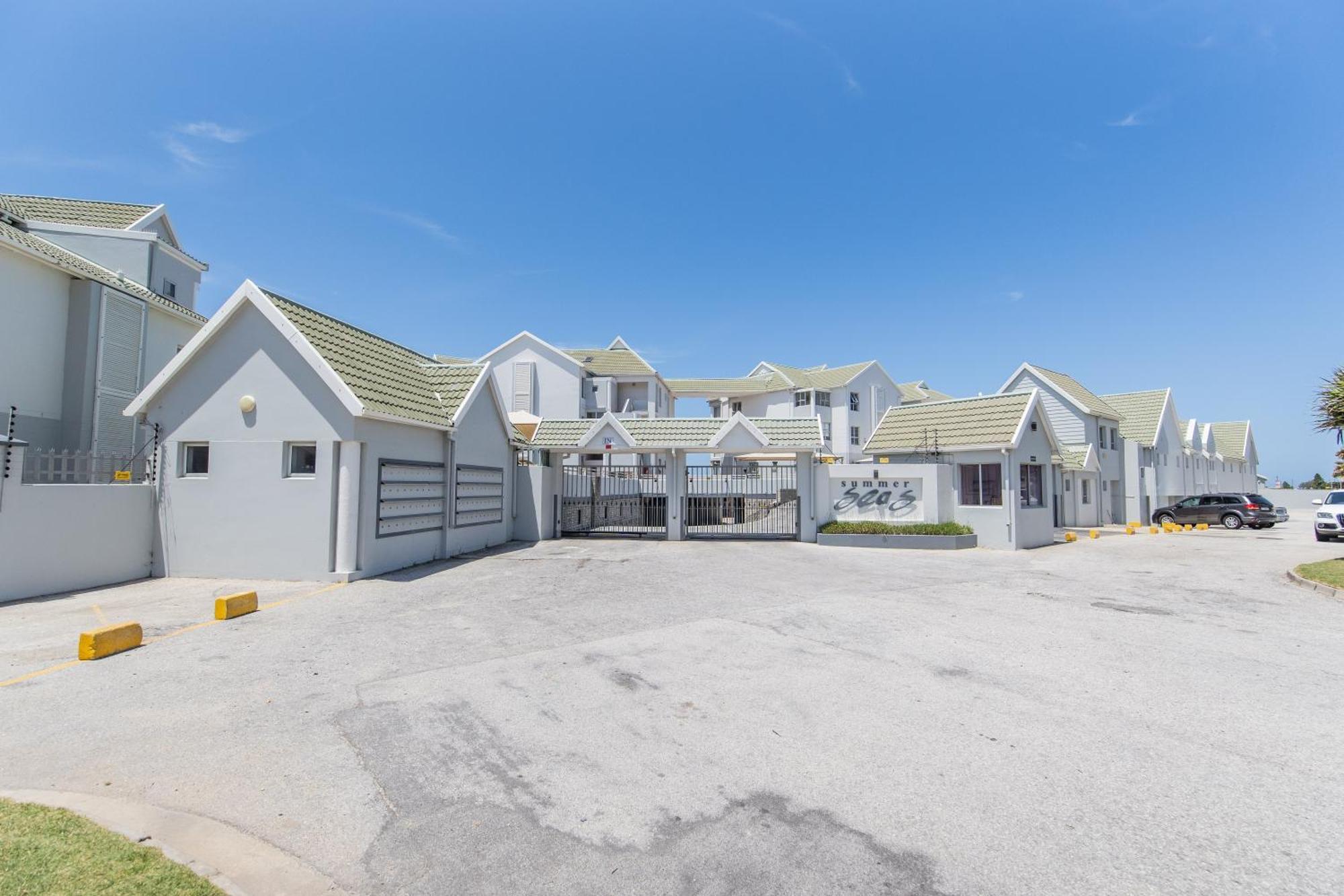 Summerseas Beach Living Port Elizabeth Buitenkant foto